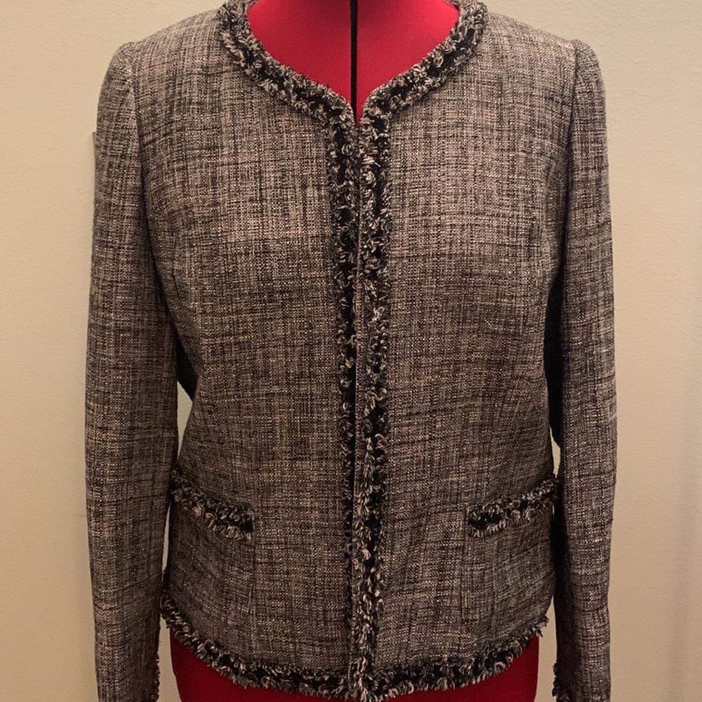 Women blazer size small pre loved